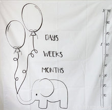 Lade das Bild in den Galerie-Viewer, Tapis Décor Photo Bébé 4 - 9mois et moi