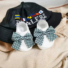 Charger l'image dans la galerie, Chaussettes en coton pour nouveau-né