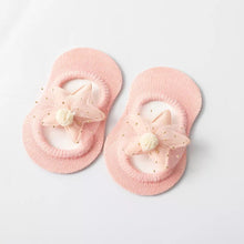 Charger l'image dans la galerie, Chaussettes en coton pour nouveau-né